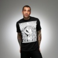 REBEL8（レベル8）／Mike Giant（マイク・ジャイアント）　RESTRAINING ORDER（リストレイニング・オーダー）　Tシャツ　BK