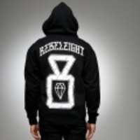 REBEL8（レベル8）／Mike Giant（マイク・ジャイアント）　SCHOOL’S OUT FOREVER（スクールズ・アウト・フォーエバー）　パーカー