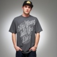 REBEL8（レベル8）／Mike Giant（マイク・ジャイアント）　STAY YOUNG（ステイ・ヤング）　Tシャツ　ヘザーグレー