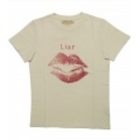 REMI RELIEF(レミレリーフ) LIAR LIP Tシャツ(Off White) RN01059063