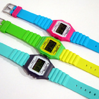 TIMEX80 Classic Multicolor:イエロールビー[YELLOWRUBY]