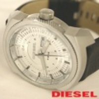 DIESEL[ディーゼル]’09最新作　メンズウォッチ　ブラックレザーベルトDZ1260