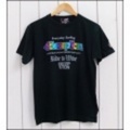 DECEPTION【ディセプション】ホログラムプリント半袖Ｔシャツ「RIDE TO WAVE」【40%OFF】